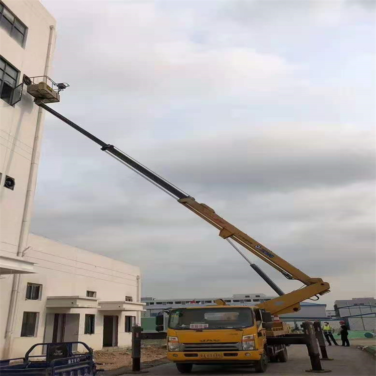 郏县附近高空车出租|市政施工/设备安装专用|随叫随到|亿立达设备租赁